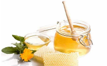 蜂蜜水和葱能一起吃吗 喝了蜂蜜水多久能吃葱