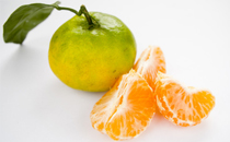 橘子可以和石榴一起吃吗 吃完石榴可以吃橘子吗