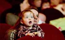 宝宝多大可以去电影院看电影 宝宝看什么样的电影比较好
